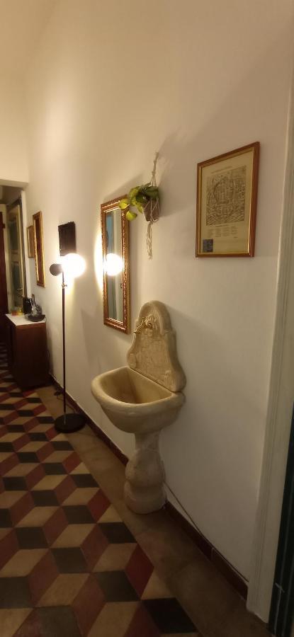 Onlyrooms III - Piazza Jenne Cagliari Luaran gambar