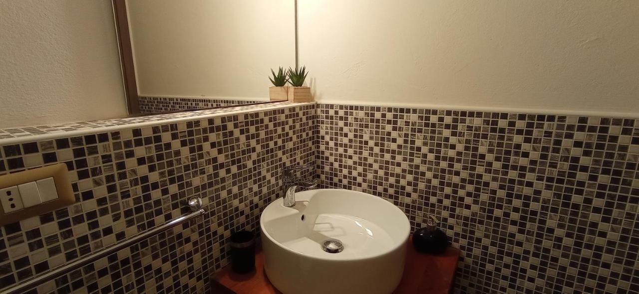 Onlyrooms III - Piazza Jenne Cagliari Luaran gambar