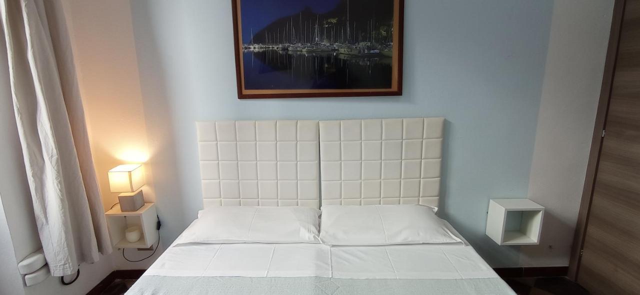 Onlyrooms III - Piazza Jenne Cagliari Luaran gambar