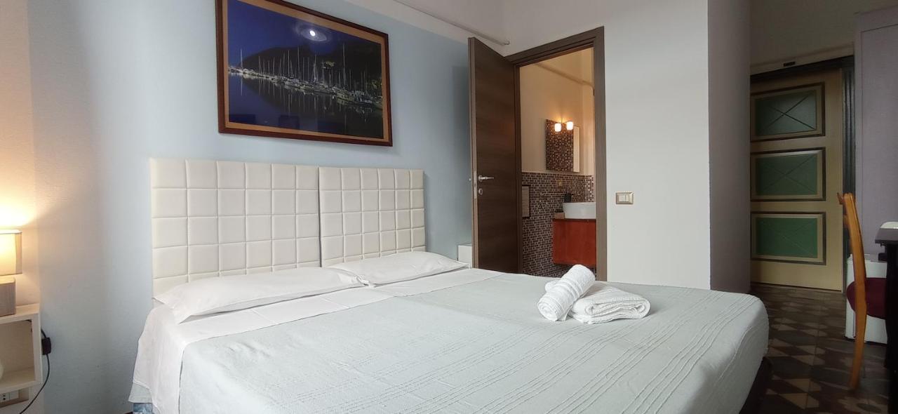 Onlyrooms III - Piazza Jenne Cagliari Luaran gambar