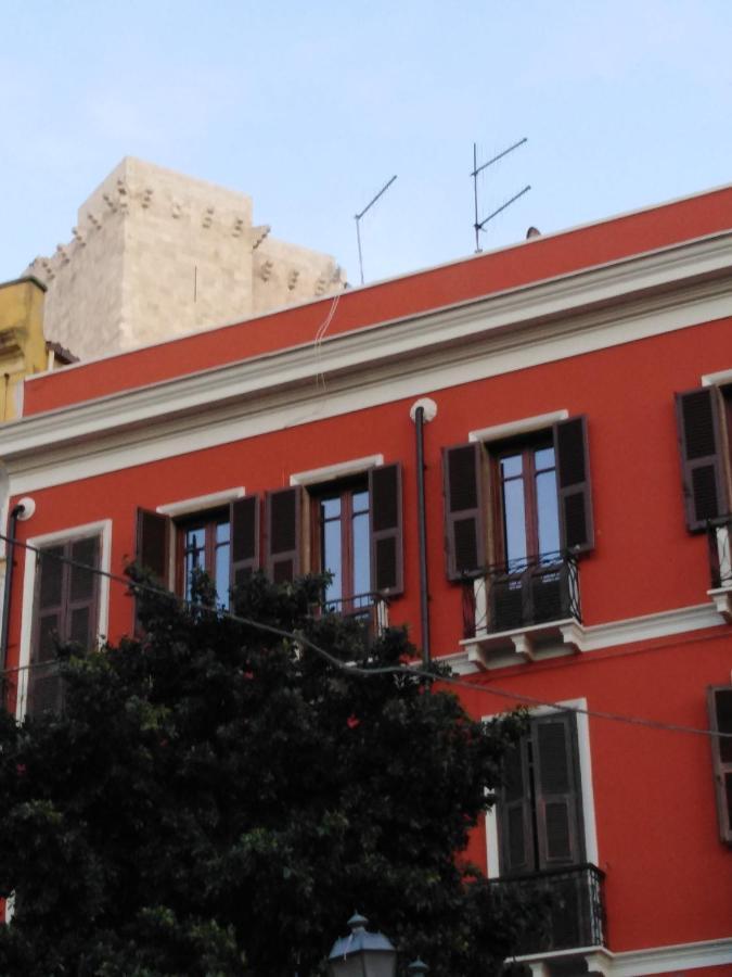 Onlyrooms III - Piazza Jenne Cagliari Luaran gambar